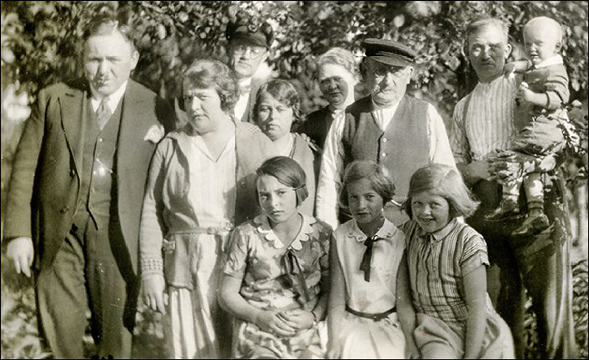 Nuckel family